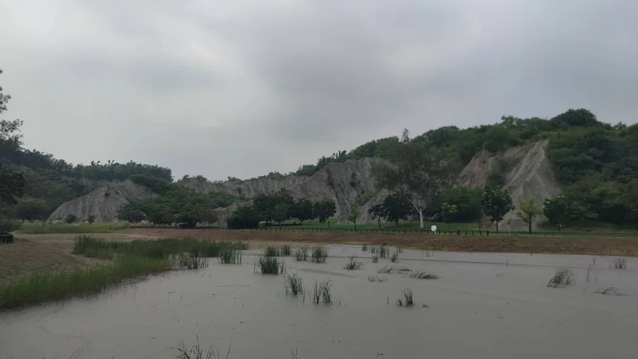 田寮月世界景觀